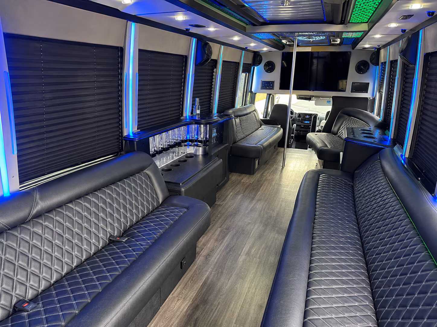 bachelor and bachelorette party buses in minneapolis