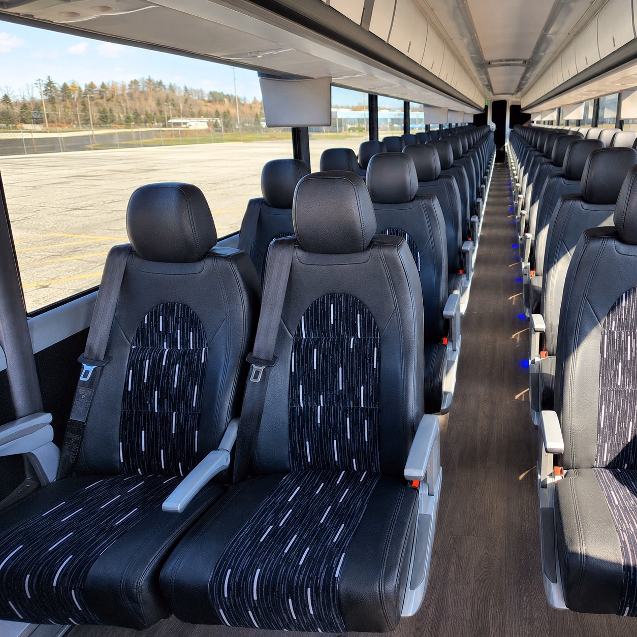 minneapolis bus rental service area