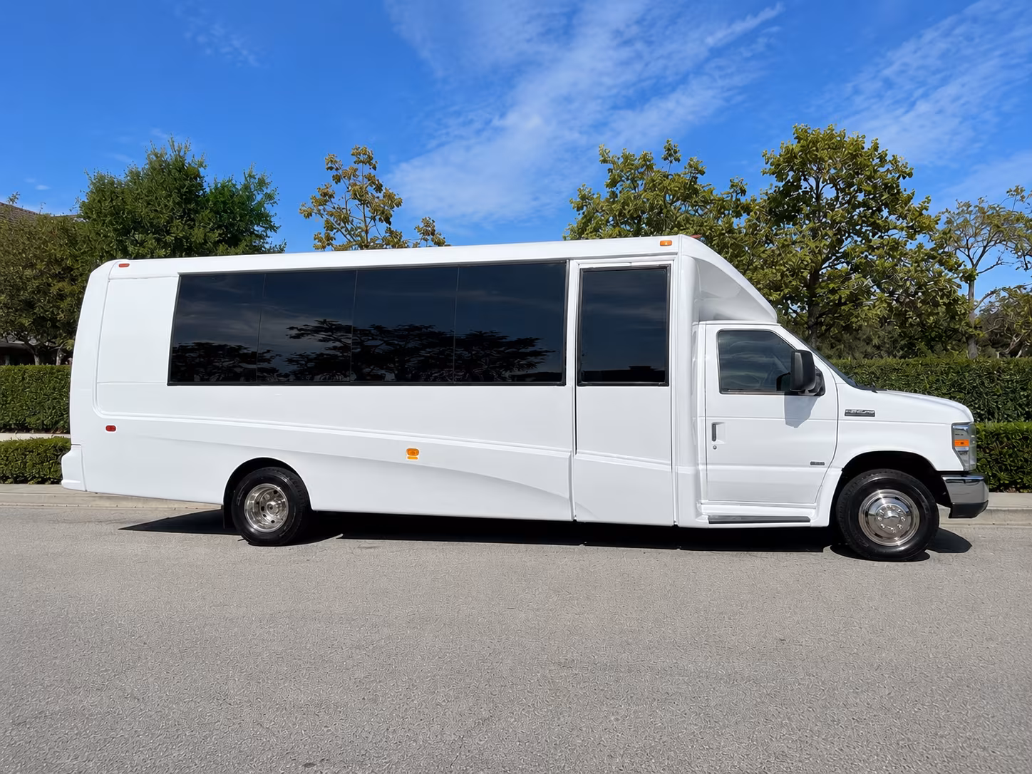 wedding weekend transportation to waconia and beyond